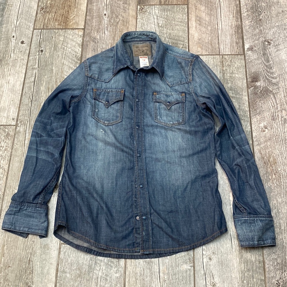 True Religion Jake Distressed Denim Shirt M